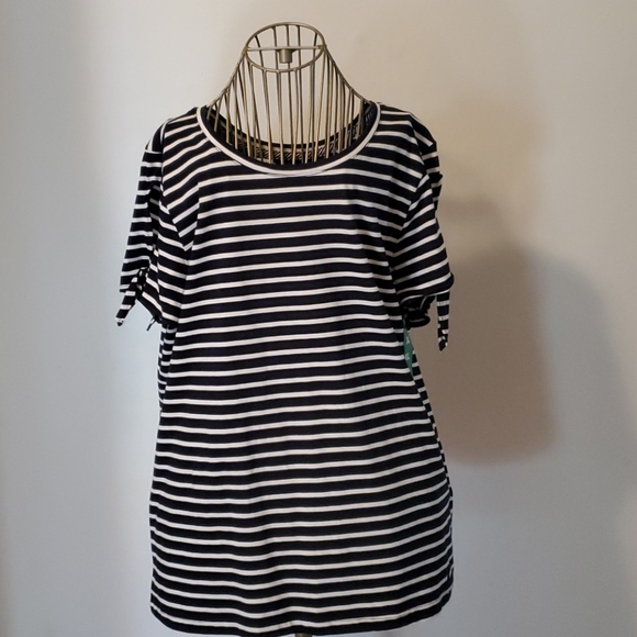 Nautica Tops - Nautica, size XL, never worn!